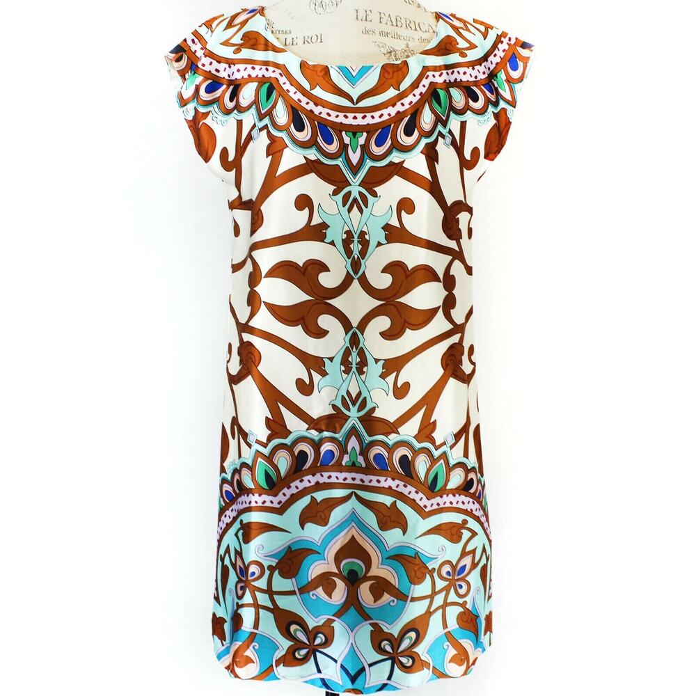 Taka by Takawear Vintage 60’s Mod Style 100% Silk lined mini Dress Small